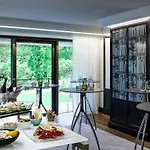 Отель Sofitel Frankfurt Opera