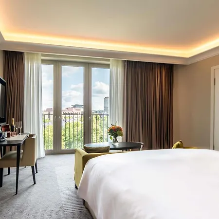 Sofitel Frankfurt Opera