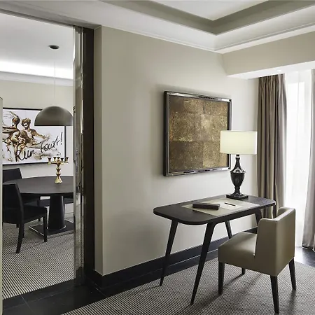 Sofitel Frankfurt Opera 5*