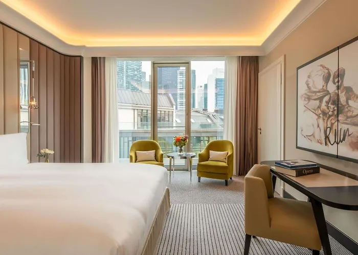 Sofitel Frankfurt Opera 5*