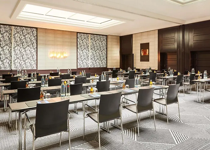 Sofitel Frankfurt Opera Hotel