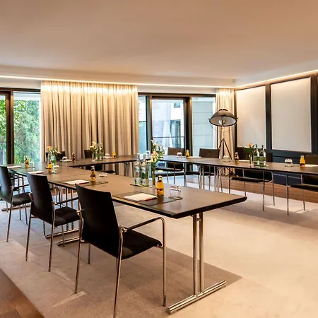 Sofitel Frankfurt Opera Отель